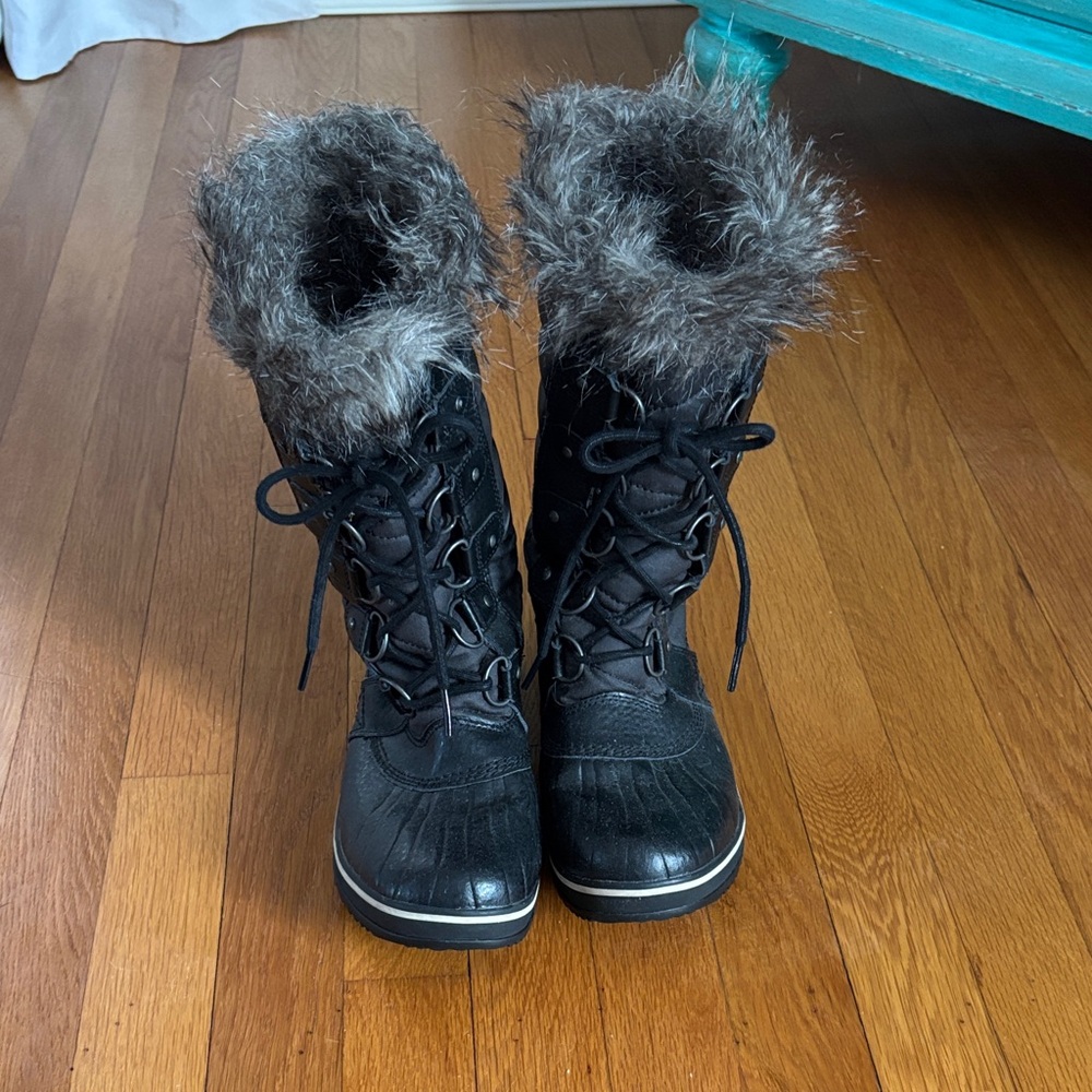 Women's Sorel Black Fur-Lined Winter Boots